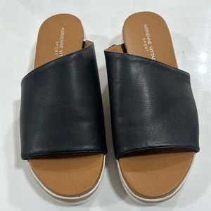 Leather slip-on Sandals